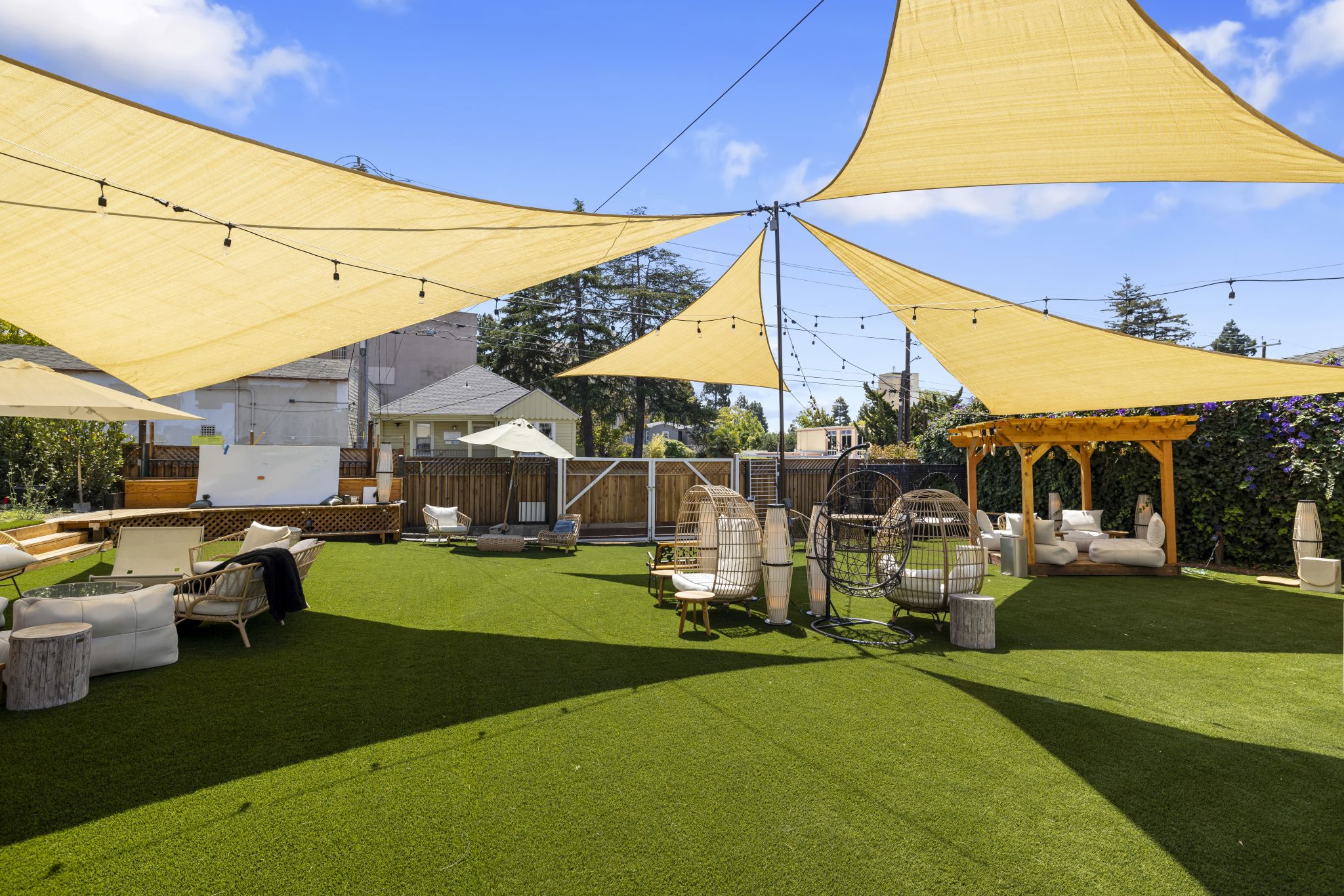 38-print-Rose_Garden_Inn-